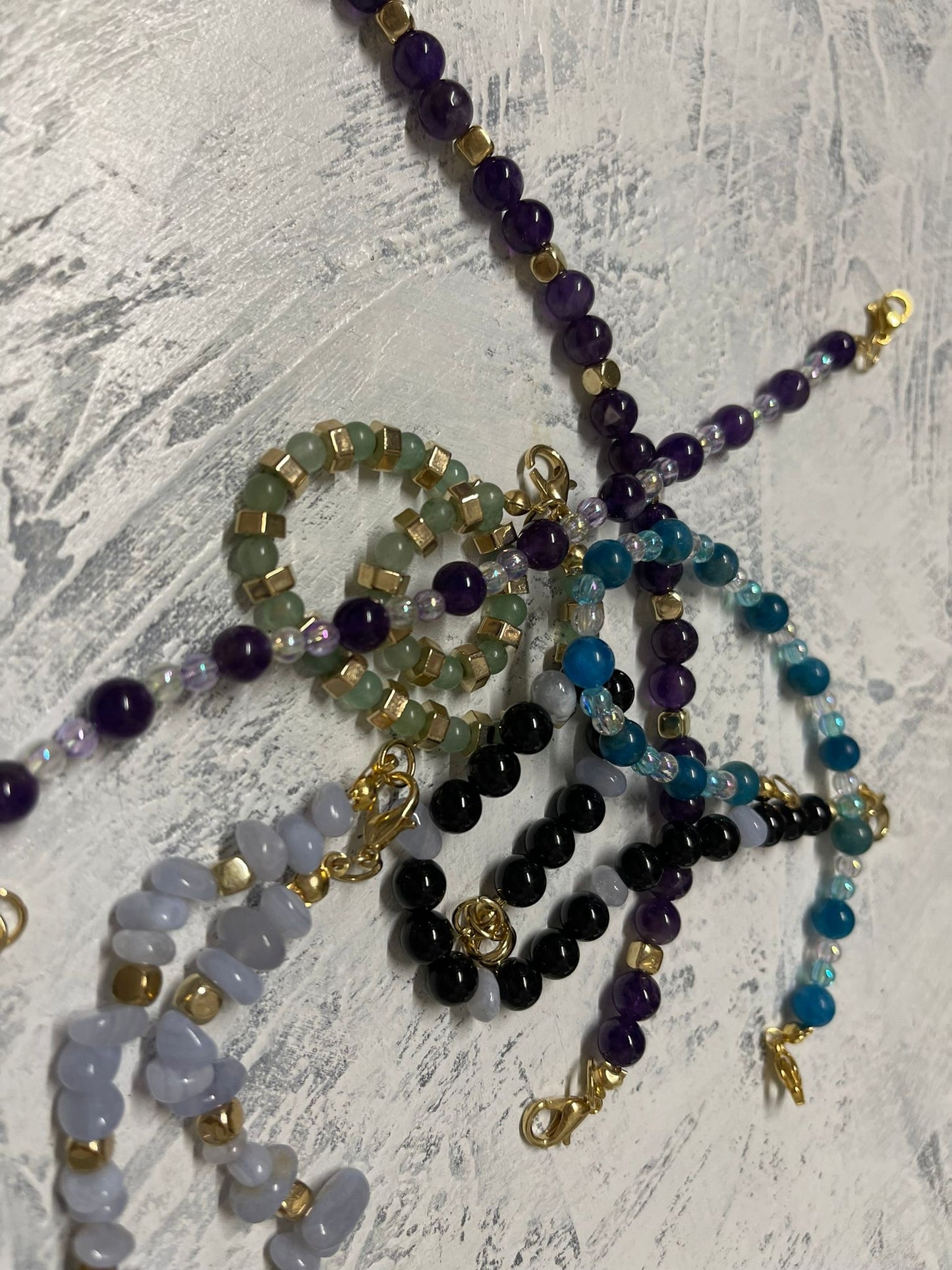 Healing Properties of Green Aventurine - RealLifeHealing