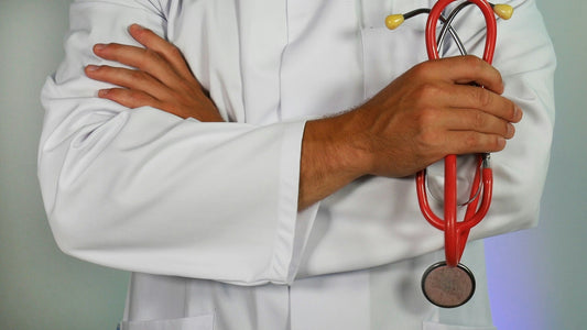 Why More People Are Choosing Natural Remedies Before Medication